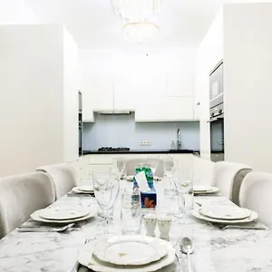 Le David 1020 Apartment